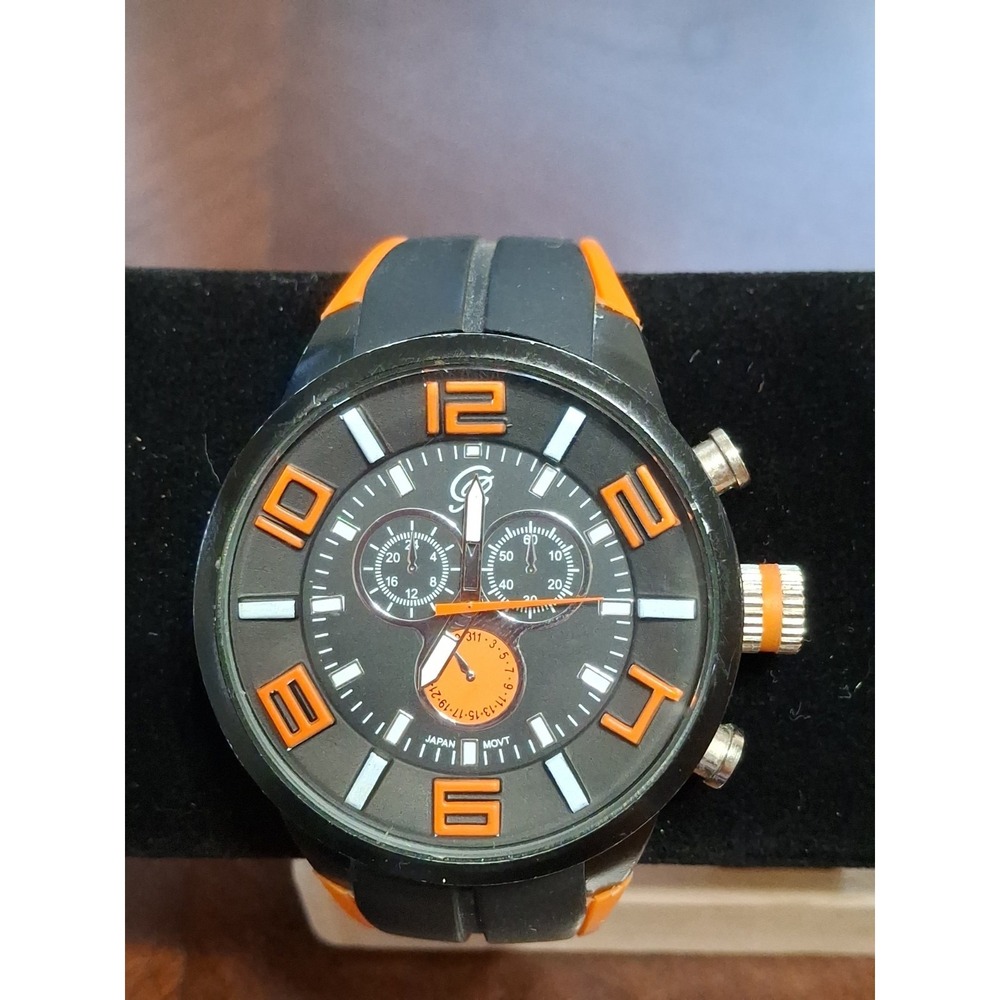 Charles Raymond Mens 48mm Orange & Black Silicone Fashion Sports Watch. Pre-worn
